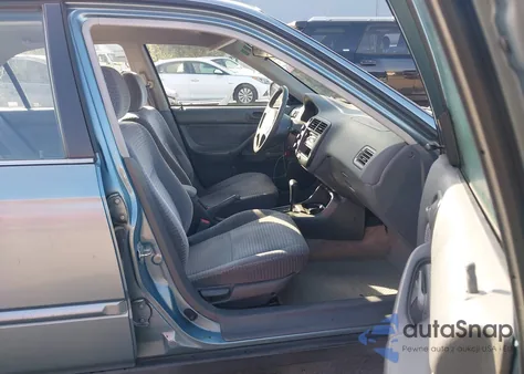 2000 Honda Civic Value Package z USA, uszkodzony, nr VIN 2HGEJ6611YH572404